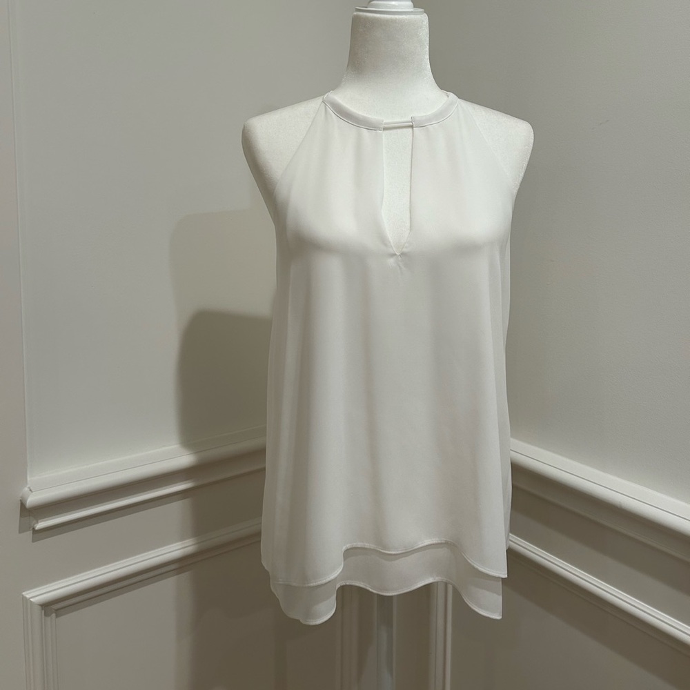 Banana‎ Republic white blouse size small.